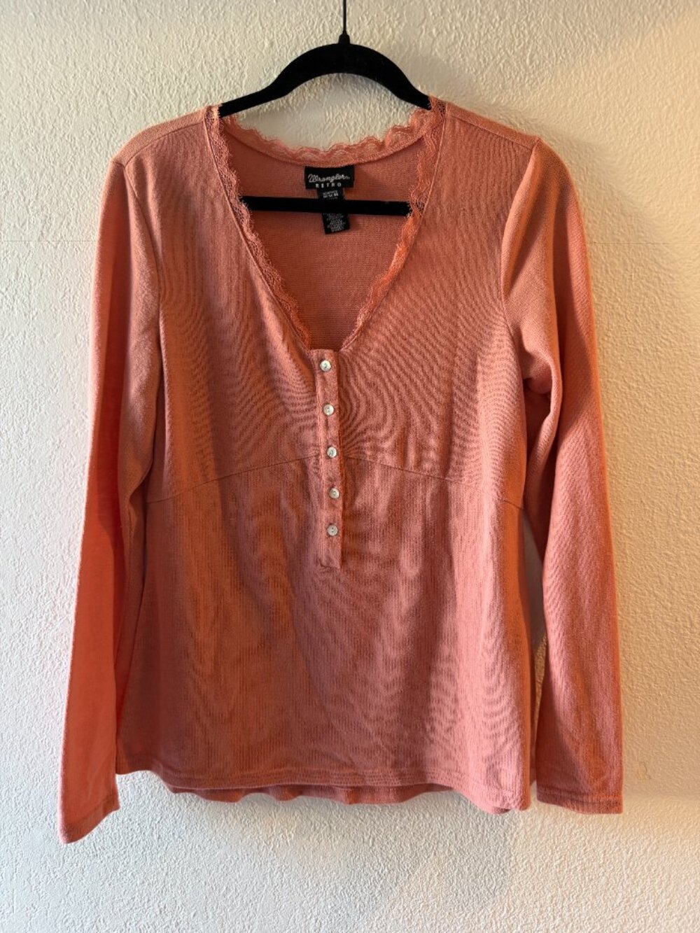 Wrangler Retro Pink Coral Lace Trim V Neck Long Sleeve Shirt, Size M